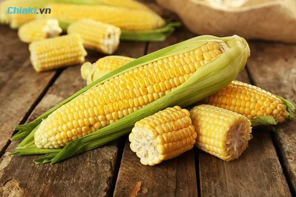 trong bắp c&oacute; chứa nhiều dinh dưỡng cho cơ thể
