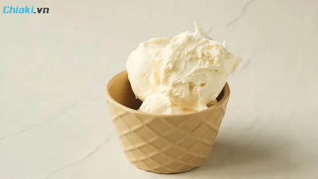 C&ocirc;ng thức l&agrave;m kem tươi với kem phomai sữa chua b&eacute;o ngậy
