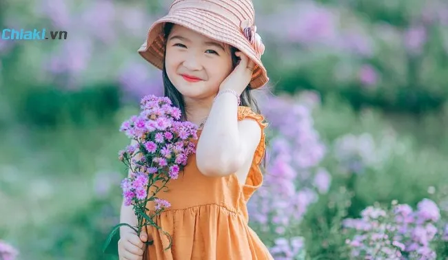 T&ecirc;n con g&aacute;i họ Ho&agrave;ng may mắn, an y&ecirc;n