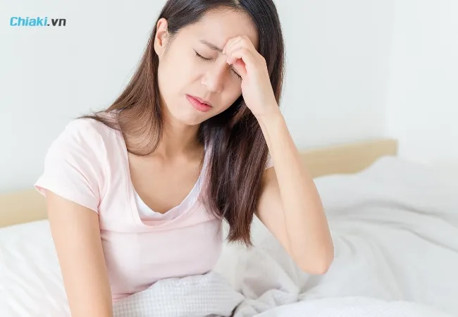 Hay ch&oacute;ng mặt, đầu &oacute;c cho&aacute;ng v&aacute;ng