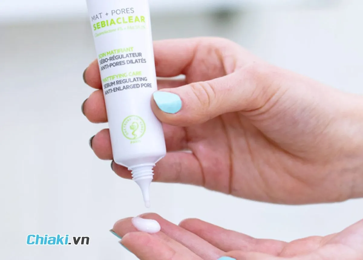 Kem dưỡng SVR cho da dầu Sebiaclear Mat + Pores SVR thu nhỏ lỗ ch&acirc;n l&ocirc;ng