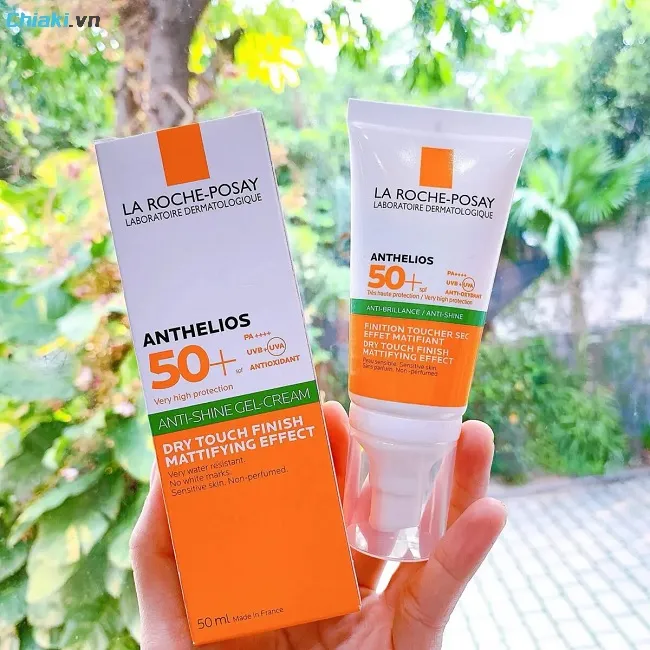 Kem chống nắng dạng gel cho da dầu mụn La Roche Posay Anthelios 50+ Anti Brillance