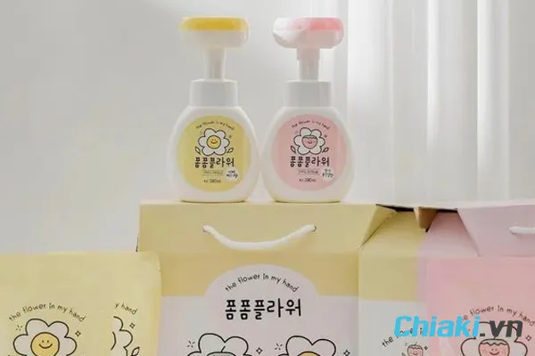 Nước rửa tay tạo bọt l&agrave;nh t&iacute;nh cho trẻ sơ sinh Pompom Flower