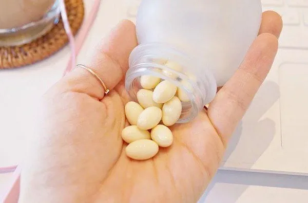 Vi&ecirc;n uống cấp nước l&agrave; g&igrave;, vi&ecirc;n uống b&ugrave; nước
