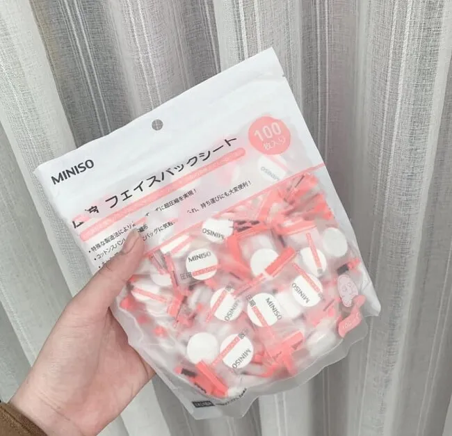 Mặt nạ n&eacute;n Nhật Bản Miniso