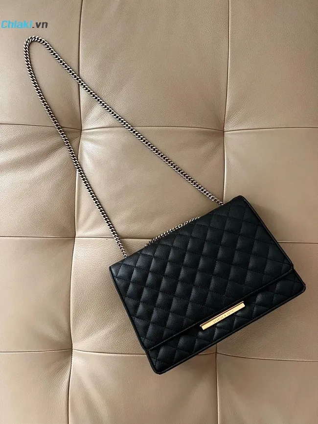 T&uacute;i Charles & Keith Double Chain Handle Quilted Bag Black