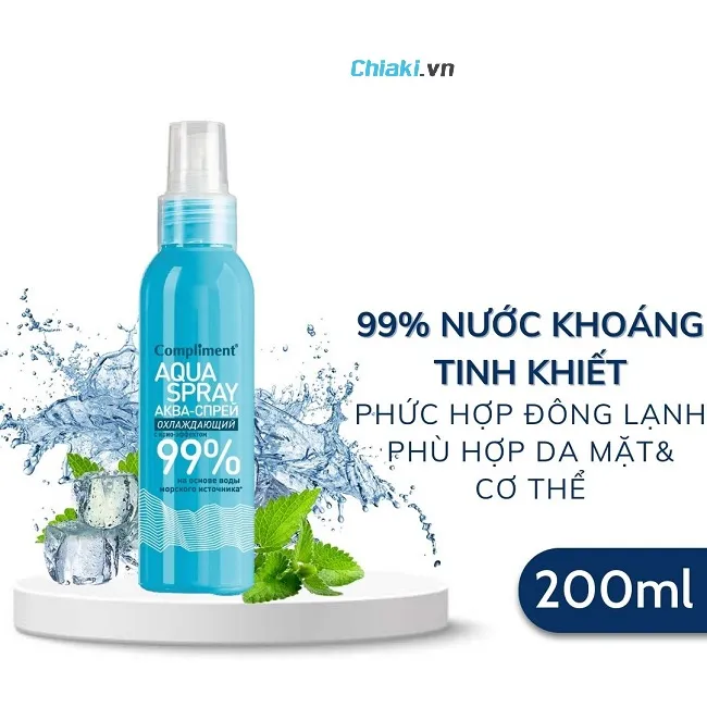 Xịt kho&aacute;ng Compliment Aqua Spray 99% hỗ trợ cấp ẩm