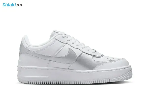 trong c&aacute;c mẫu gi&agrave;y Nike phải kể đến Air Force 1 Shadow White Metallic Silver CI0919-119