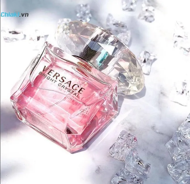 Nước hoa Versace Bright Crystal