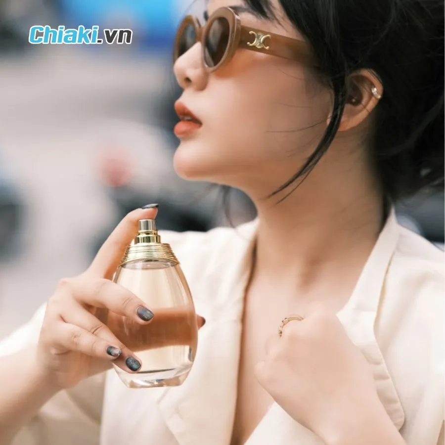 Lưu &yacute; gi&uacute;p xịt nước hoa thơm l&acirc;u