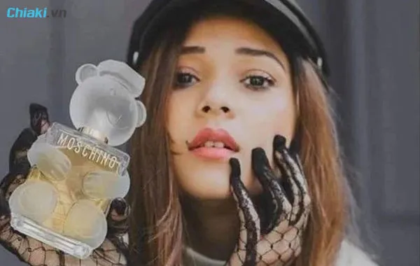 nước hoa &yacute; thương hiệu Moschino