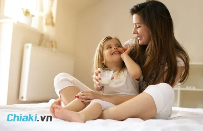 C&aacute;ch chọn sữa cho b&eacute; 5 tuổi