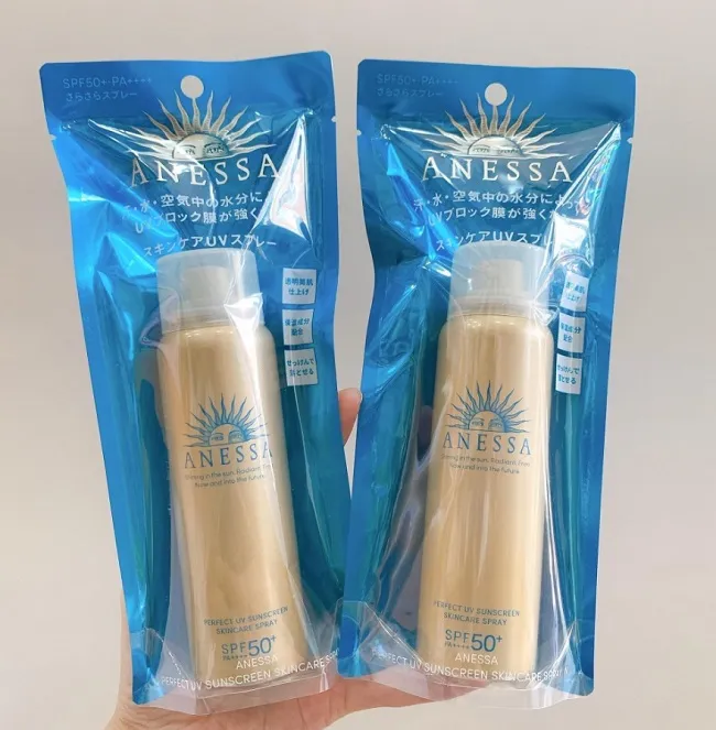 Xịt chống nắng Anessa cho da dầu mụn Perfect UV Sunscreen Skincare Spray