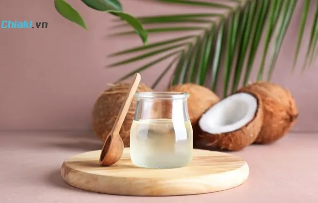 T&igrave;m hiểu về dầu dừa nguy&ecirc;n chất