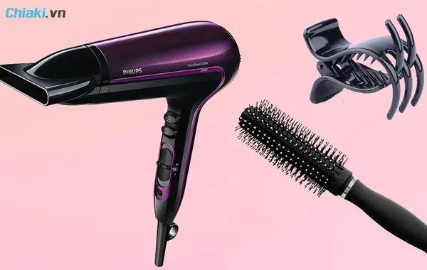 chuẩn bị dụng cụ để sấy t&oacute;c