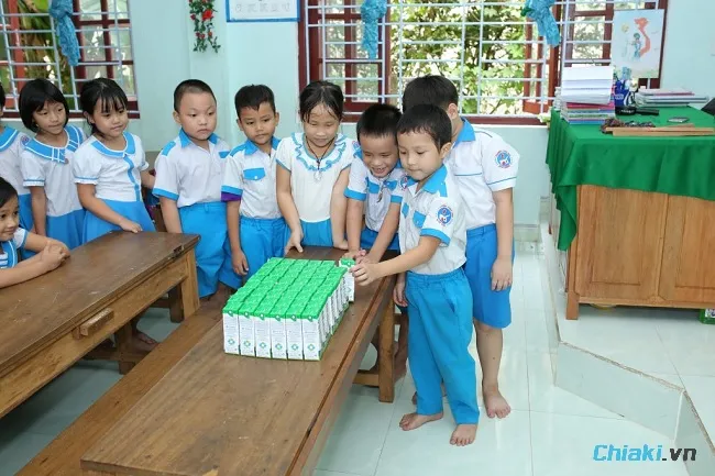 Sữa c&ocirc;ng thức pha sẵn sử dụng tiện lợi, nhanh gọn