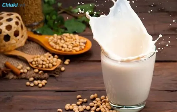 Sữa c&ocirc;ng thức từ đậu n&agrave;nh