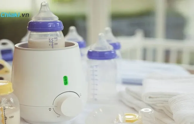 Sữa mẹ ủ trong m&aacute;y h&acirc;m được bao l&acirc;u?