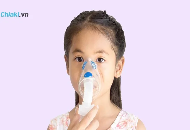 C&oacute; n&ecirc;n x&ocirc;ng kh&iacute; dung bằng nước muối cho b&eacute;?