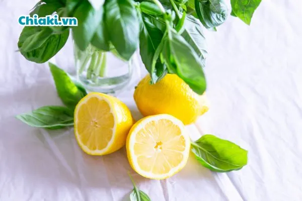 Mẹo trị ọc sữa cho trẻ sơ sinh bằng chanh