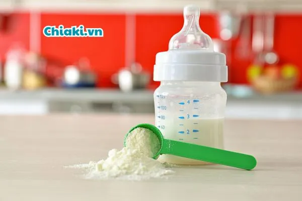 Sữa c&ocirc;ng thức c&oacute; nhiều loại kh&aacute;c nhau cho mọi lừa tuổi