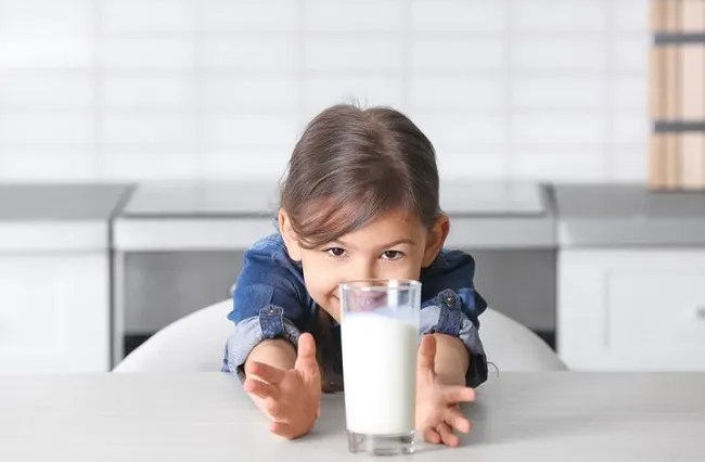 Sữa Pediasure n&ecirc;n uống v&agrave;o l&uacute;c n&agrave;o
