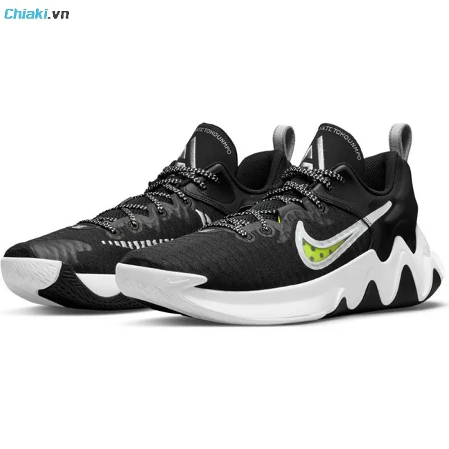 Gi&agrave;y b&oacute;ng rổ Nike outdoor Giannis Immortality Black Volt phong c&aacute;ch năng động
