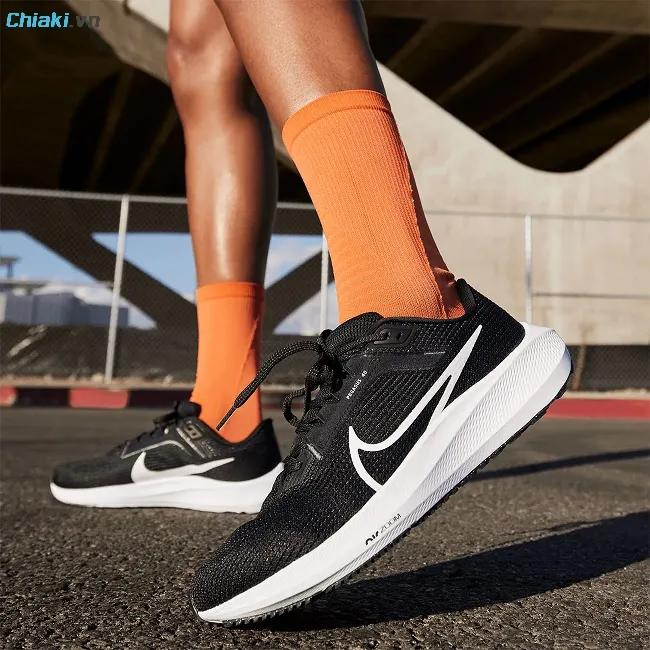 Nike Air Zoom Pegasus 40 th&iacute;ch hợp cho người mới tập chạy