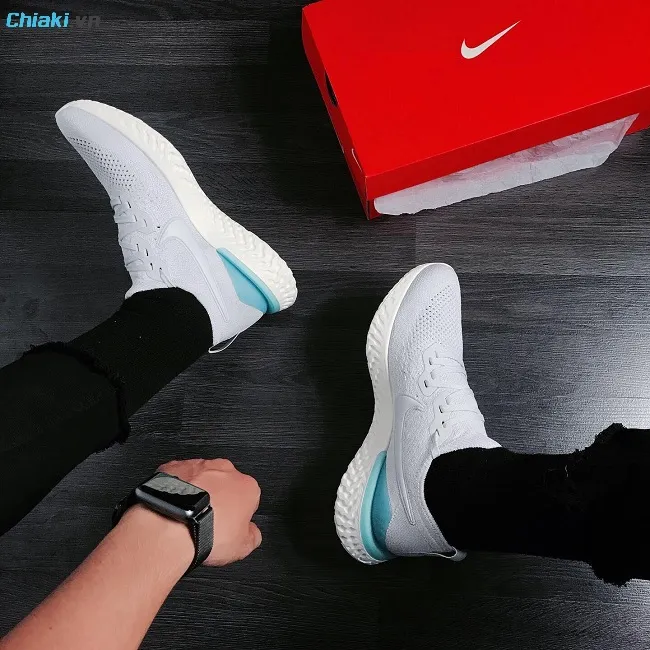 Nike Epic React Flyknit 2 gi&uacute;p tốc độ chạy ổn định, tối ưu hiệu suất