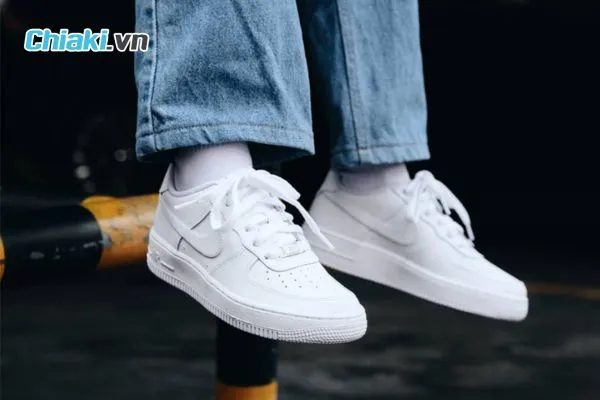 Gi&agrave;y sneaker Nike Air Force 1