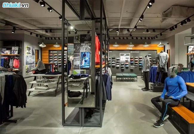 cửa h&agrave;ng gi&agrave;y nike L&ecirc; Duẩn Đ&agrave; Nẵng