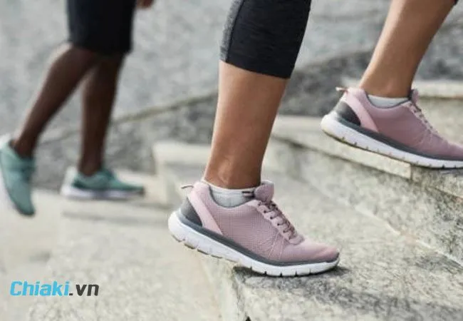 Tại sao n&ecirc;n chọn mua gi&agrave;y chạy bộ gi&aacute; rẻ?