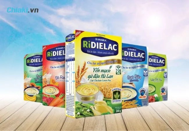 Bột ăn dặm cho b&eacute; 5 th&aacute;ng tuổi Ridielac