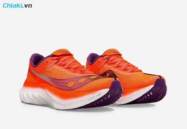 i&agrave;y chạy bộ Saucony Endorphin Pro 4