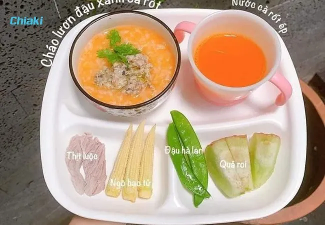 Thực đơn ăn dặm cho b&eacute; 8 th&aacute;ng truyền thống