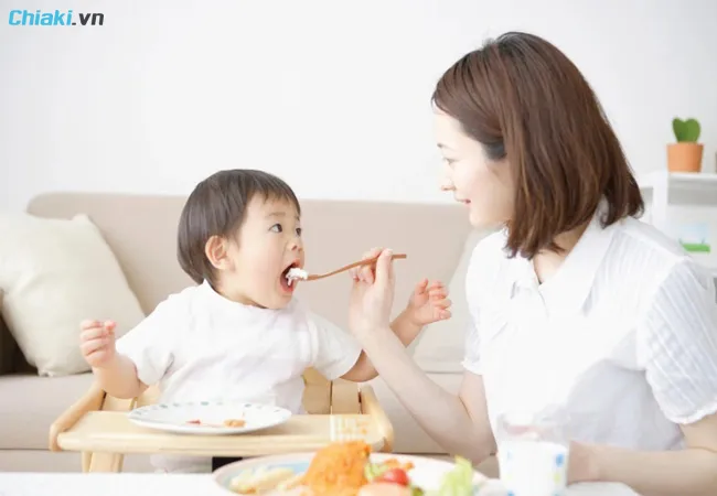 Bột n&ecirc;m ăn dặm n&ecirc;n d&ugrave;ng cho b&eacute; từ mấy th&aacute;ng