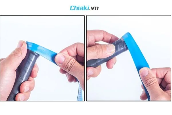 Bắt đầu quấn từ phần đầu c&aacute;n vợt