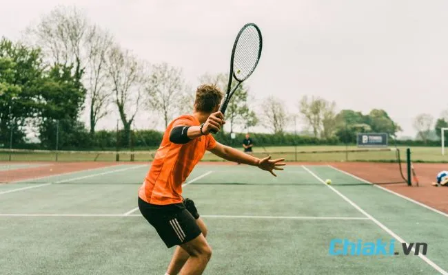 Phong c&aacute;ch chơi Tennis