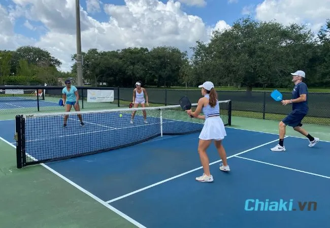 Pickleball l&agrave; g&igrave;