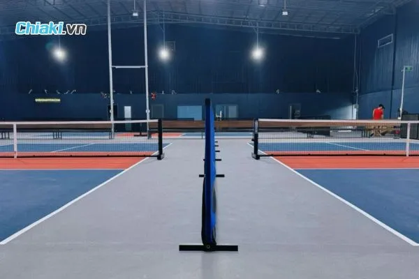 S&acirc;n Pickleball QVBadminton