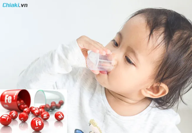 Khuyến c&aacute;o của WHO về việc bổ sung sắt cho b&eacute;