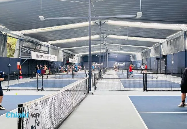 S&acirc;n Pickleball Saigon Club