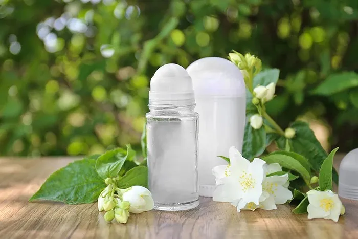 Tại sao n&ecirc;n chọn lăn khử m&ugrave;i kh&ocirc;ng m&ugrave;i?