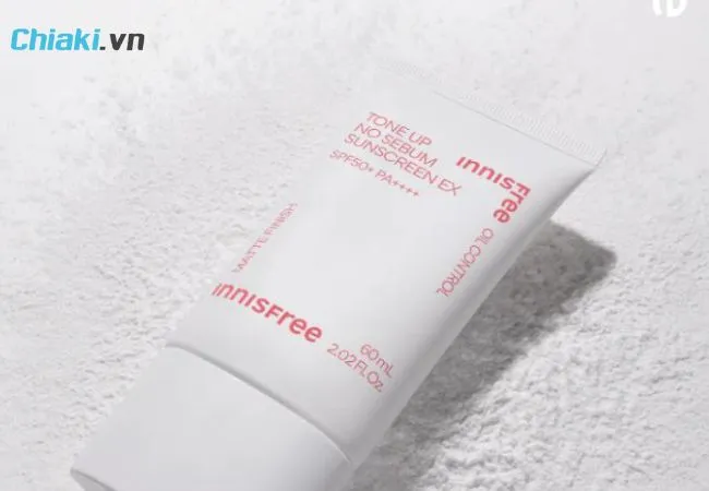 Kem chống nắng SPF 50 PA+++ m&agrave;u hồng Innisfree No Sebum