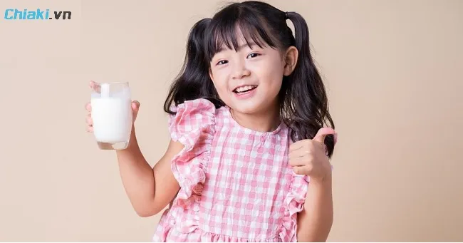 Sữa meta care c&oacute; thể hỗ trợ trẻ tăng c&acirc;n l&agrave;nh mạnh, c&acirc;n đối