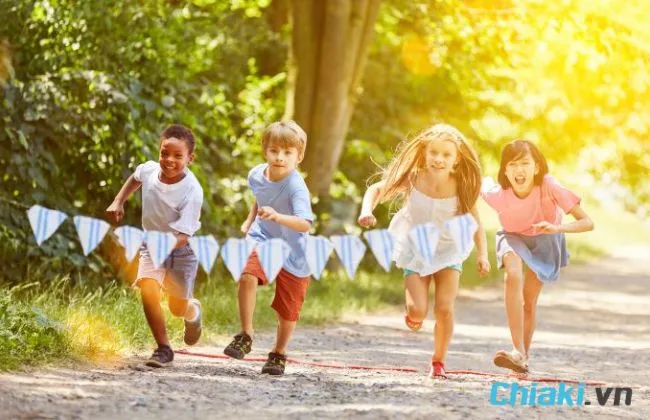 Giai đoạn v&agrave;ng bổ sung canxi cho trẻ tuổi dậy th&igrave;