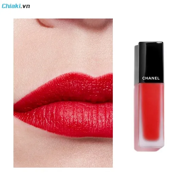Son Chanel m&agrave;u đỏ tươi 222 Signature Allure Ink m&agrave;u đỏ tươi trung t&iacute;nh, rạng rỡ v&agrave; sang trọng, kh&ocirc;ng bị ngả hồng hay cam