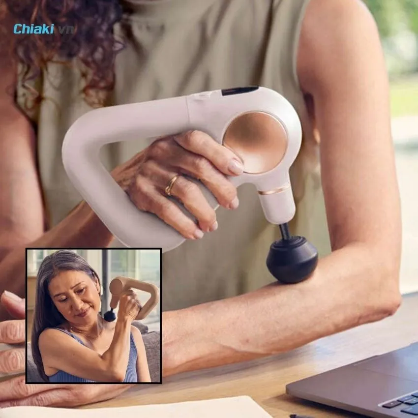 Tặng mẹ m&aacute;y massage cầm tay gi&uacute;p mẹ giảm đau nhức nhanh ch&oacute;ng