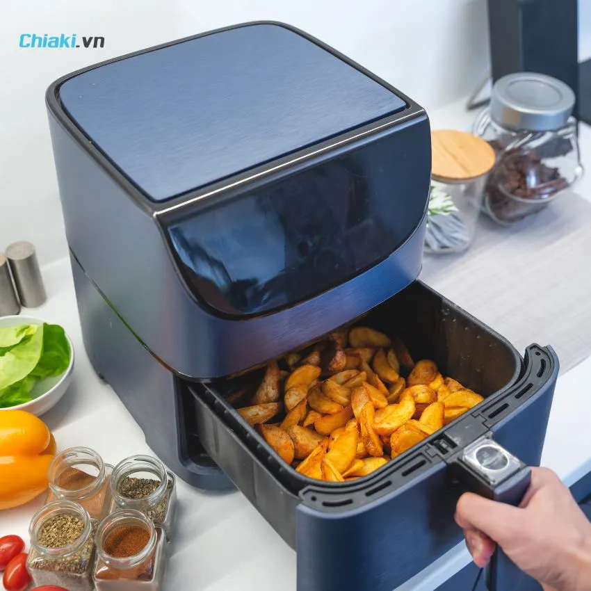 Nồi chi&ecirc;n kh&ocirc;ng dầu ch&iacute;nh h&atilde;ng c&oacute; khả năng giảm tới 80% lượng chất b&eacute;o trong thực phẩm