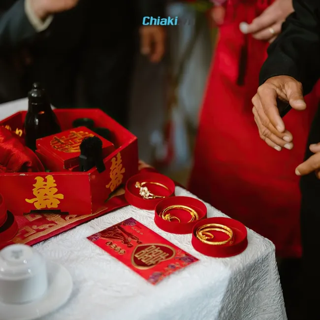V&agrave;ng hoặc qu&agrave; c&oacute; gi&aacute; trị t&iacute;ch lũy l&agrave; m&oacute;n qu&agrave; cưới khi người tặng c&oacute; ng&acirc;n s&aacute;ch tương đối cao